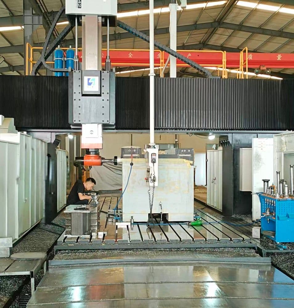 Large Scale CNC Machining Manufacturer | Custom Metal & Plastic Parts